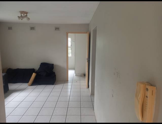 2 BEDROOM APARTMENT TO LET IN BELLAIR